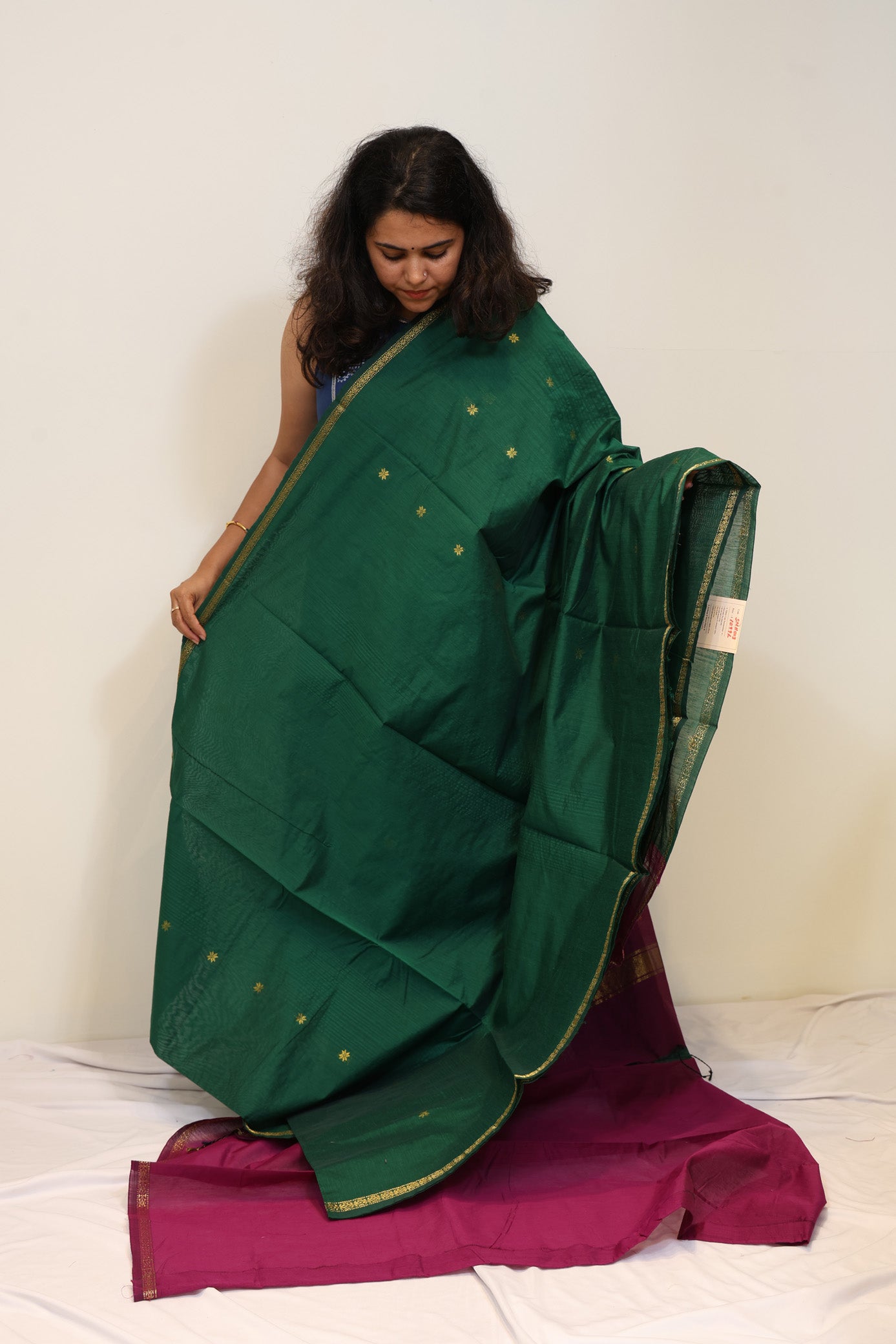 Bottle Green Semi Maheshwari Saree with Magenta Contrast Pallu